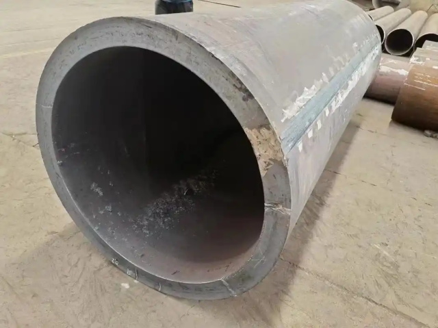 海盐30CrMo大口径无缝钢管
